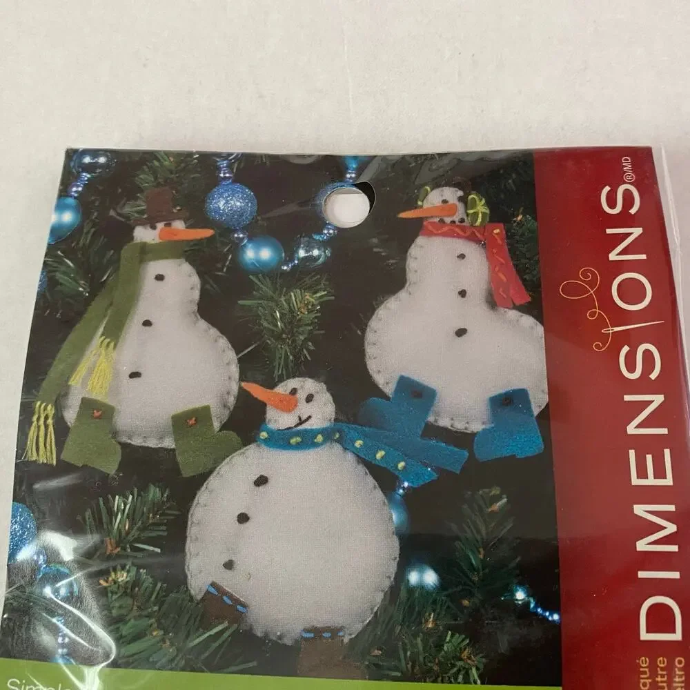 Dimensions Simple Snowmen Ornament Felt Applique Craft Kit Christmas Holiday NWT